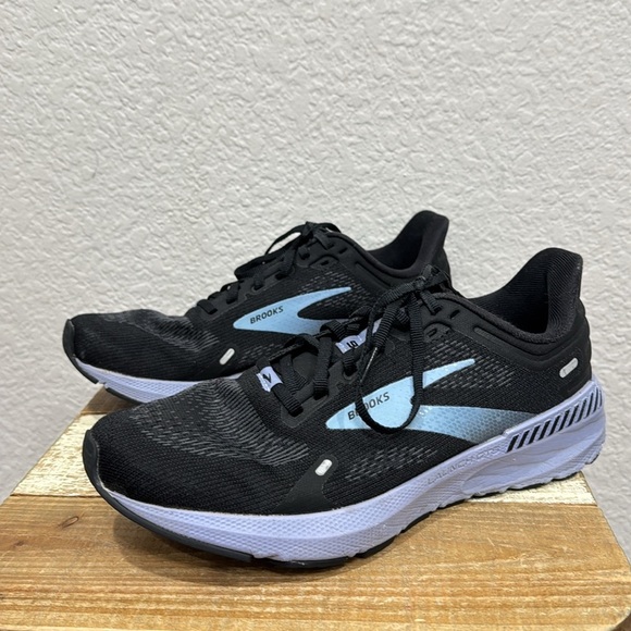 Brooks Launch 9 Running Shoe Size 9.5 - Picture 4 of 8